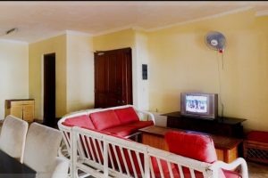 Hotel Tepi Pantai Carita dan Restoran Seafood Rasanya Jempolan Banget