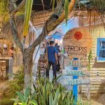 Hotel Tepi Pantai Carita dan Resto Seafood Punya Rasa Lezat