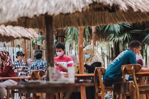 Hotel Tepi Pantai Carita dan Pusat Kuliner Rasanya Jempolan Banget
