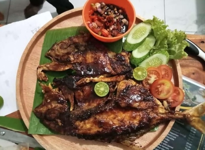Cafe Pantai Carita, Memuaskan Selera Hidangan Kwe Bakar Terenak Hubungi WA 081210912346