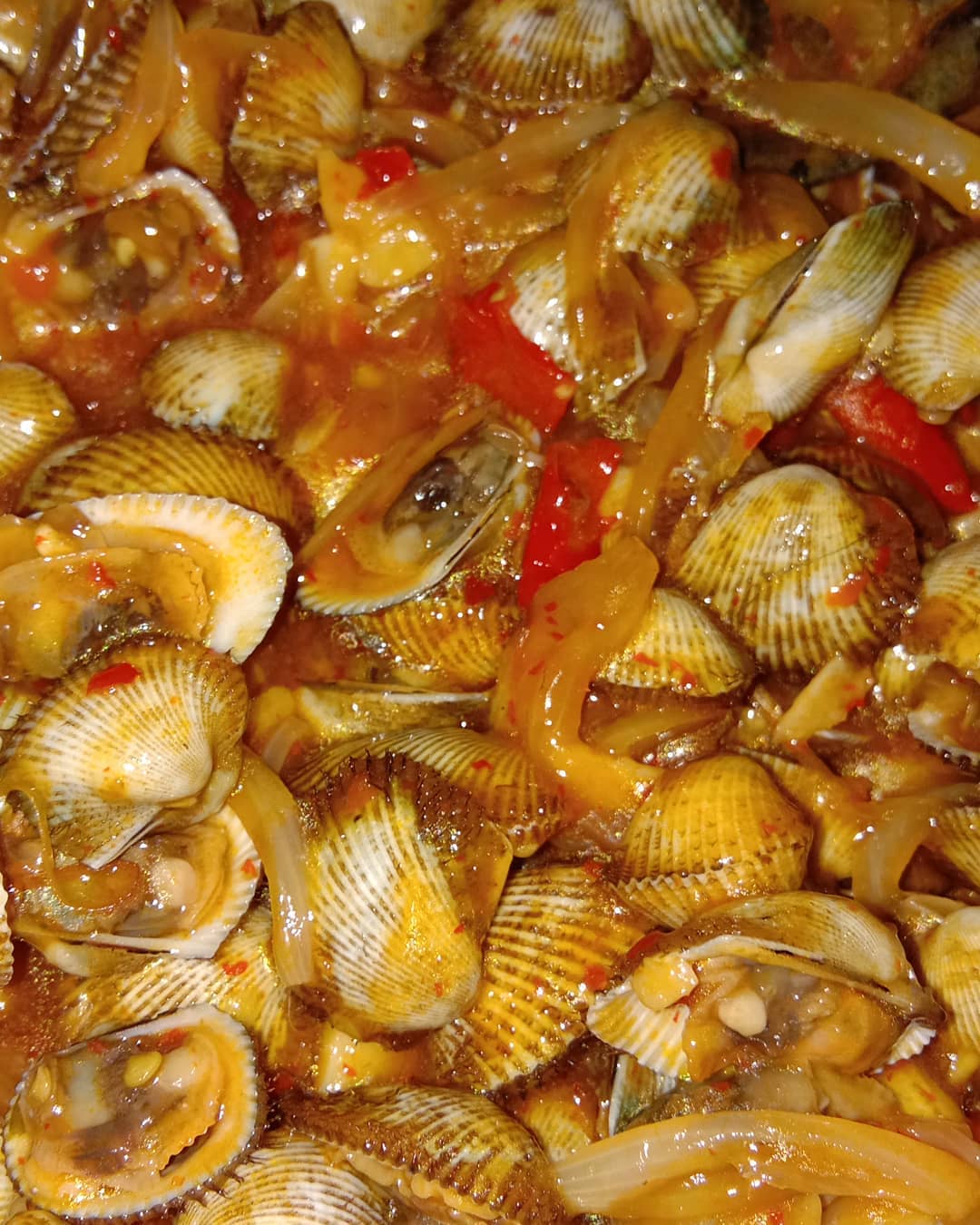 Wisata Kuliner di Cafe Pantai Carita, Nikmati Sajian Kerang Dara Asam Manis Siap Santap Enak Hubungi WA 081210912346