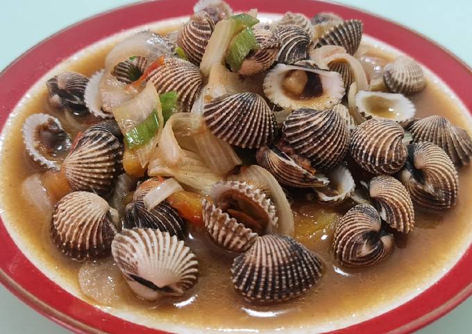 Santap Kerang Dara Saos Tiram Enak Suasana Suara Ombak di Cafe Pantai Carita, Hubungi WA 081210912346